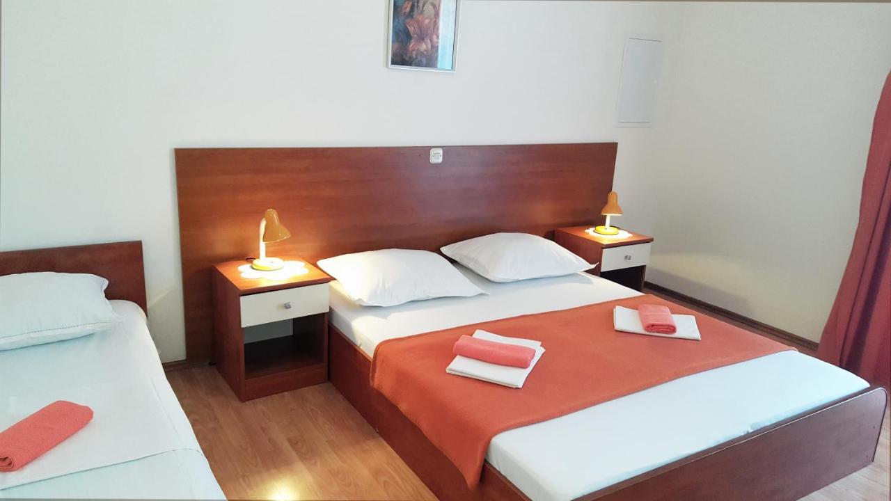 Apartments With A Parking Space Gradac, Makarska - 11332 Gradac (Split-Dalmatia) Exterior foto