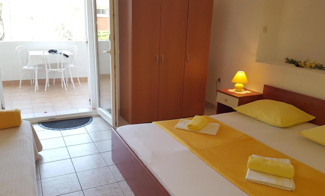 Apartments With A Parking Space Gradac, Makarska - 11332 Gradac (Split-Dalmatia) Exterior foto