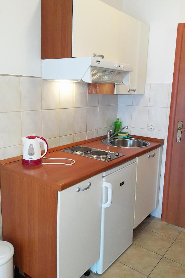 Apartments With A Parking Space Gradac, Makarska - 11332 Gradac (Split-Dalmatia) Exterior foto
