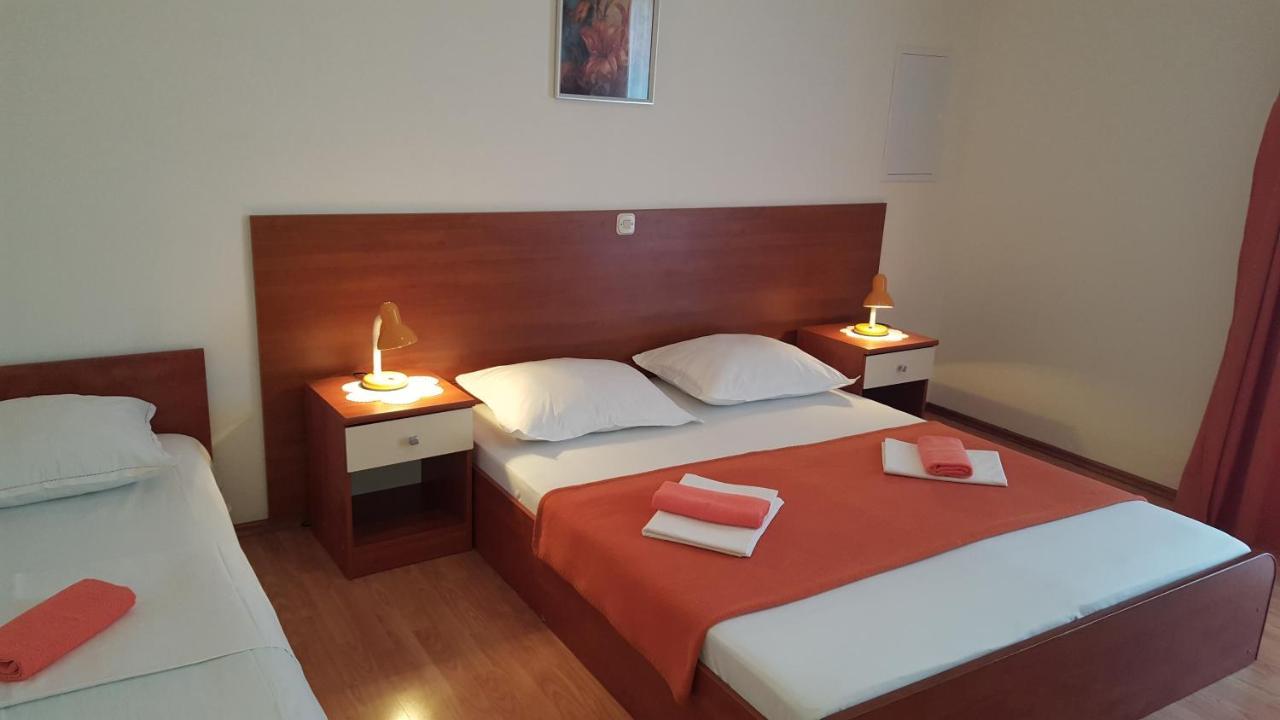Apartments With A Parking Space Gradac, Makarska - 11332 Gradac (Split-Dalmatia) Exterior foto