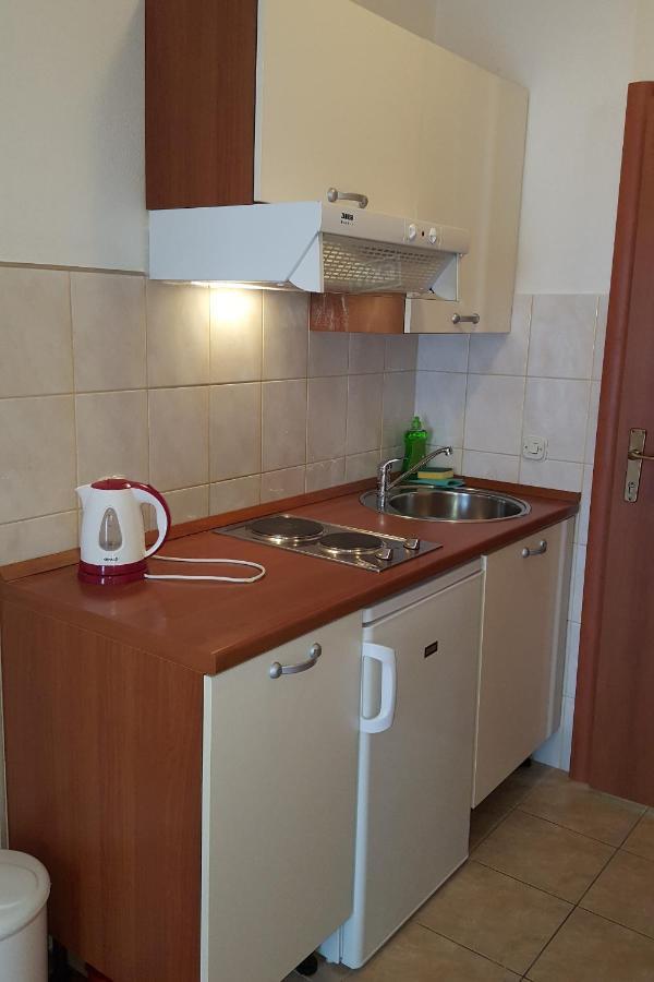 Apartments With A Parking Space Gradac, Makarska - 11332 Gradac (Split-Dalmatia) Exterior foto