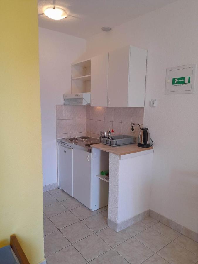 Apartments With A Parking Space Gradac, Makarska - 11332 Gradac (Split-Dalmatia) Exterior foto