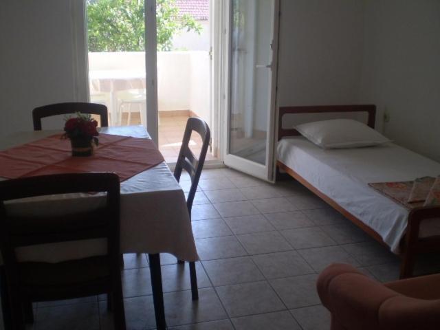 Apartments With A Parking Space Gradac, Makarska - 11332 Gradac (Split-Dalmatia) Quarto foto