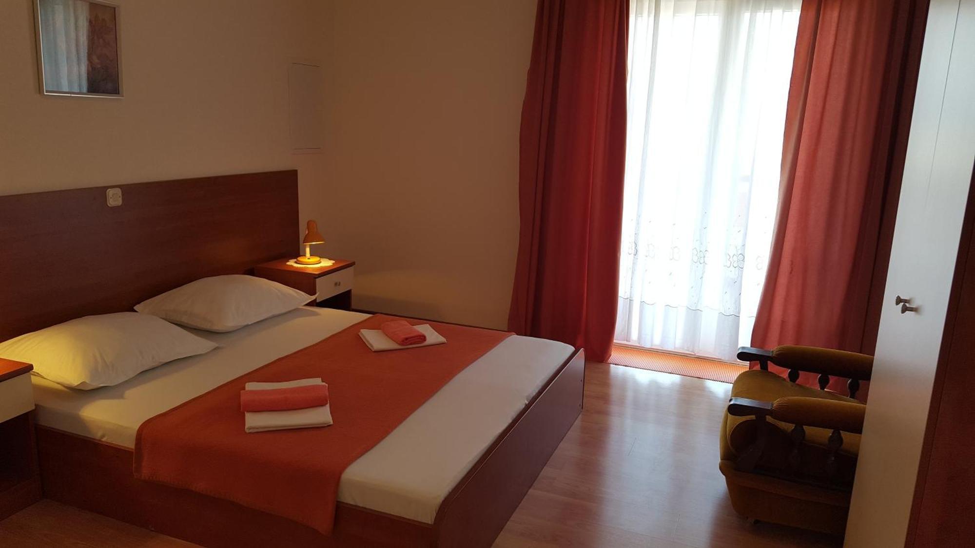 Apartments With A Parking Space Gradac, Makarska - 11332 Gradac (Split-Dalmatia) Quarto foto