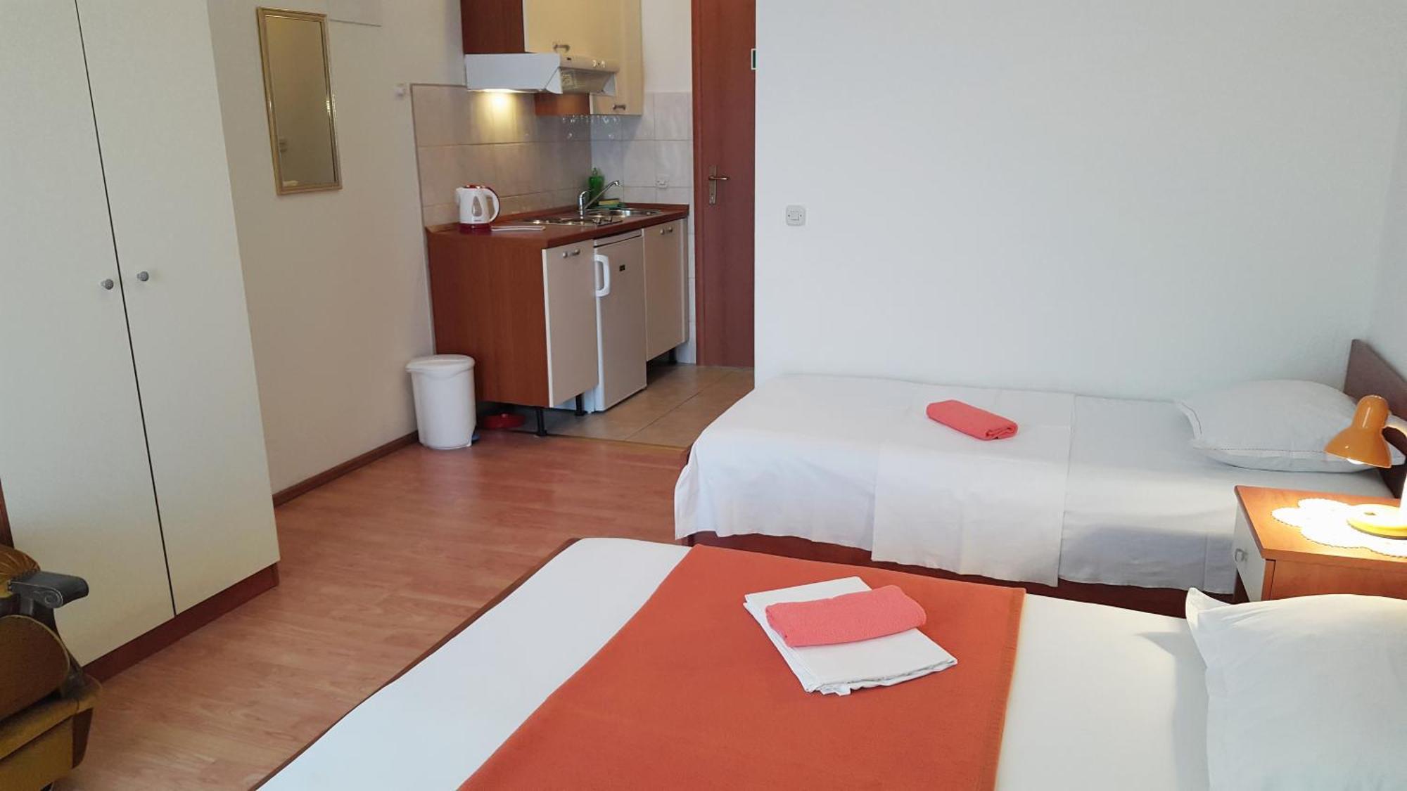Apartments With A Parking Space Gradac, Makarska - 11332 Gradac (Split-Dalmatia) Exterior foto